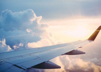 5 Best Sites For Finding Cheap Flights Without a Defined Destination
